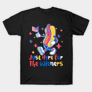 Hot Dog I'm Just Here For The Wieners 4Th Of July T-Shirt